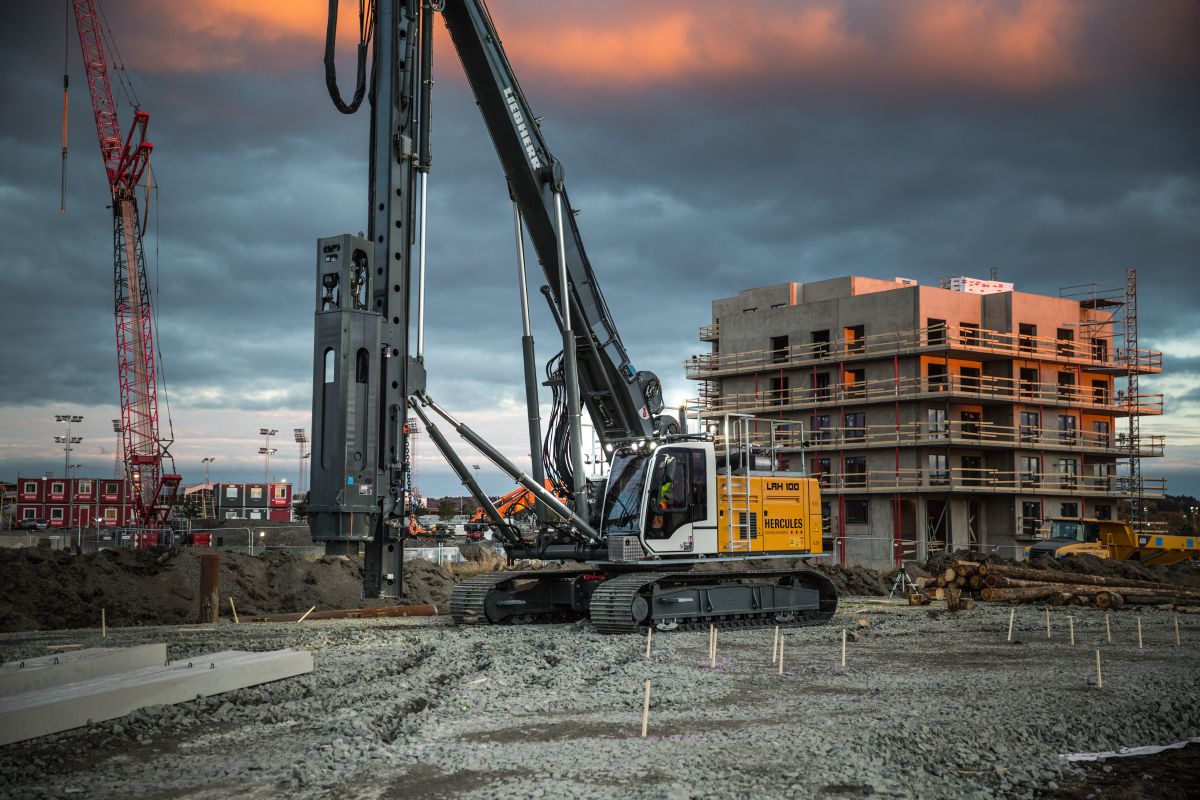 Herclues using Liebherr machinery