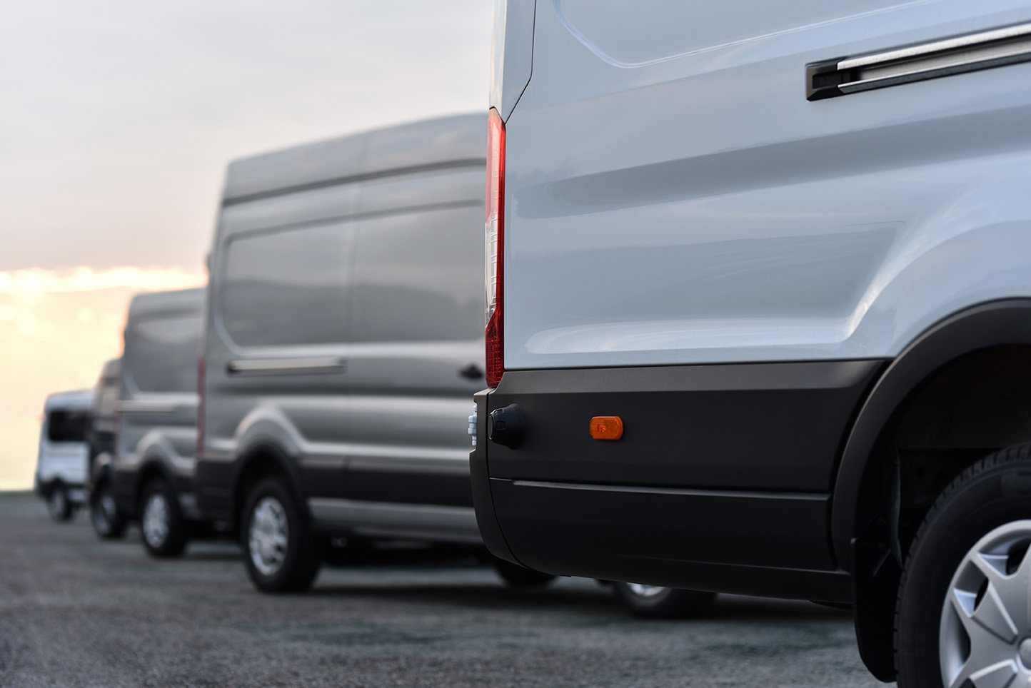 Fordon med fleet management system (FMS)